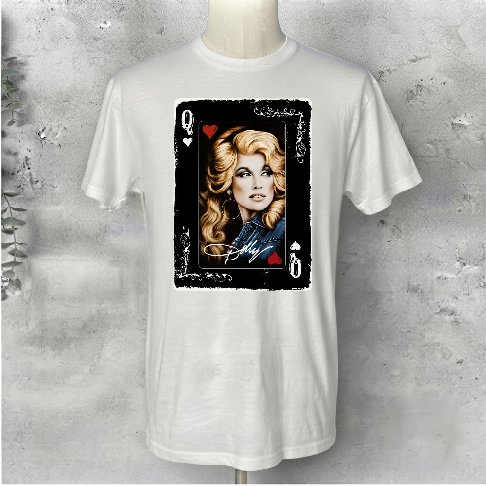 Dolly Parton Queen Of Hearts Playing Card Vintage Memories Graphic T-Shirt
